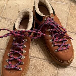 Schutz Lucille combat crop boot W’s 9.0 in Hazel & Black